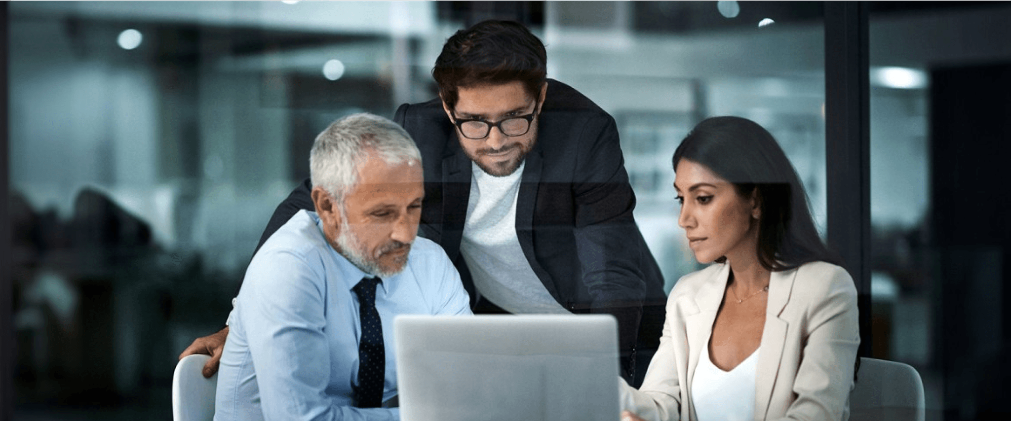 Phone homescreen with applications